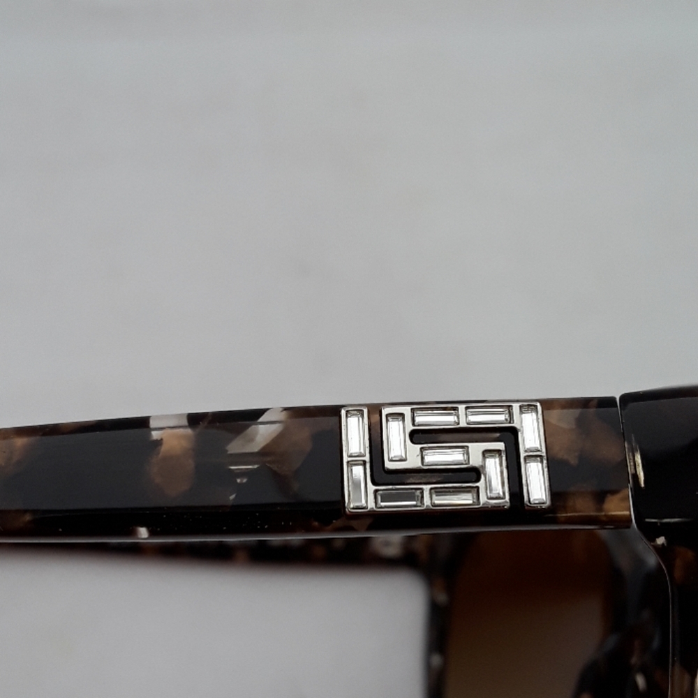 NIB Versace MOD 4246-B Polarized Sunglasses - Picture 5 of 8